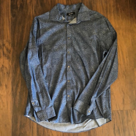 Men’s dress shirt - Picture 1 of 2